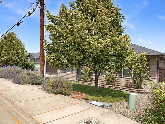 2nd image of 750 SE Tokay St