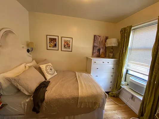 Rented by Mdays Realty | media 21