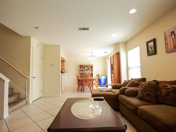 5th image of 5417 Sultana Ave #B