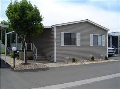4320 Spartans Ln photo 1