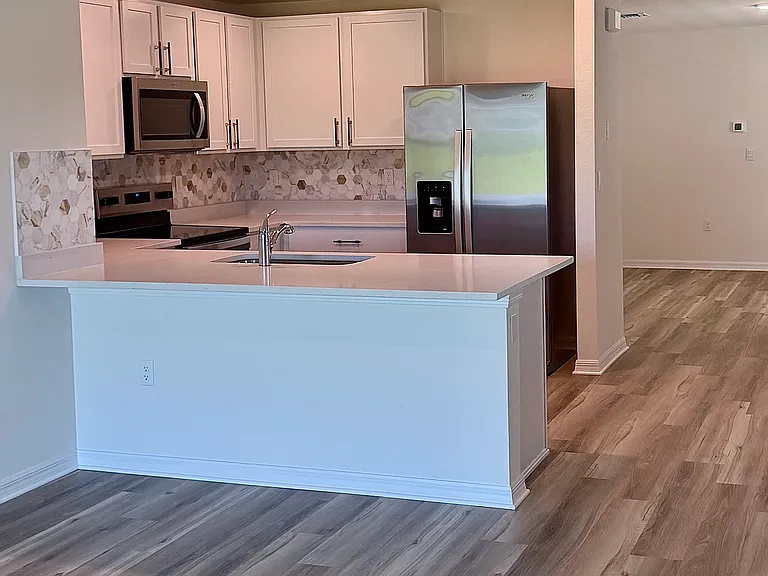 3131 Evenmore Way — Photo 4