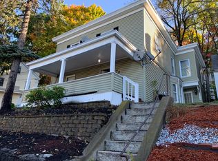 90 Pleasant St, Fitchburg, MA 01420
