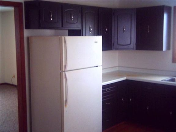 3rd image of 117 33rd Ave N