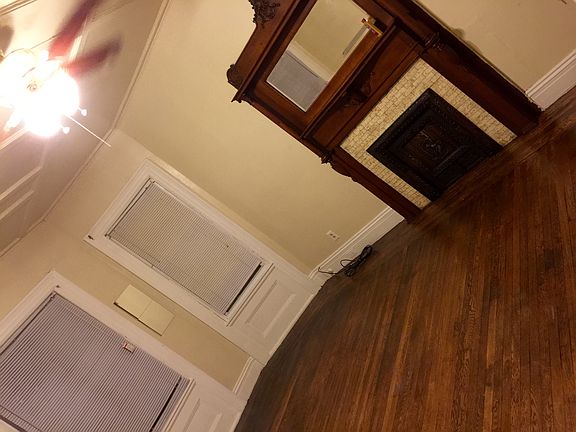 2nd image of 706 14th Ave