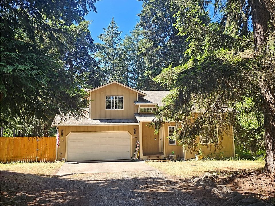 1st image of 22506 Crown Circle SE