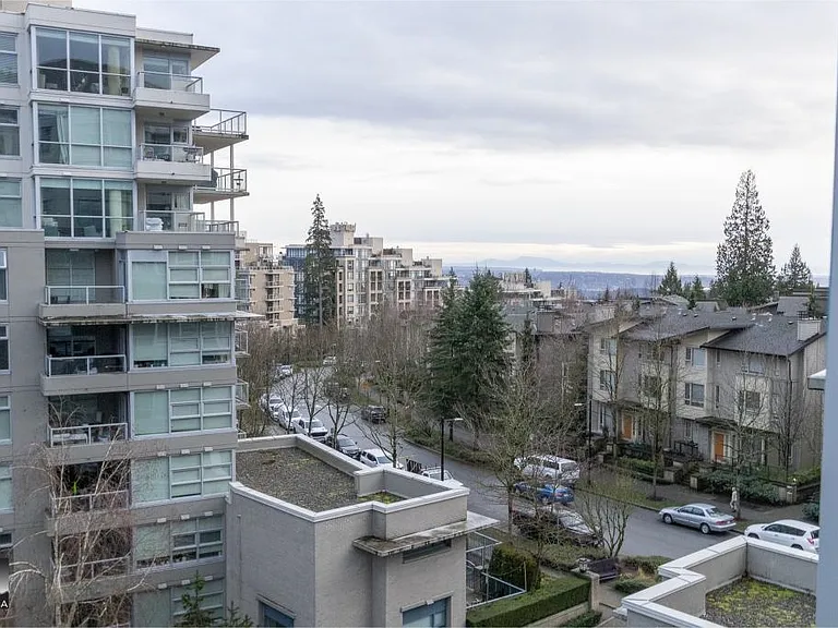 9232 University Cres #707 — Photo 17