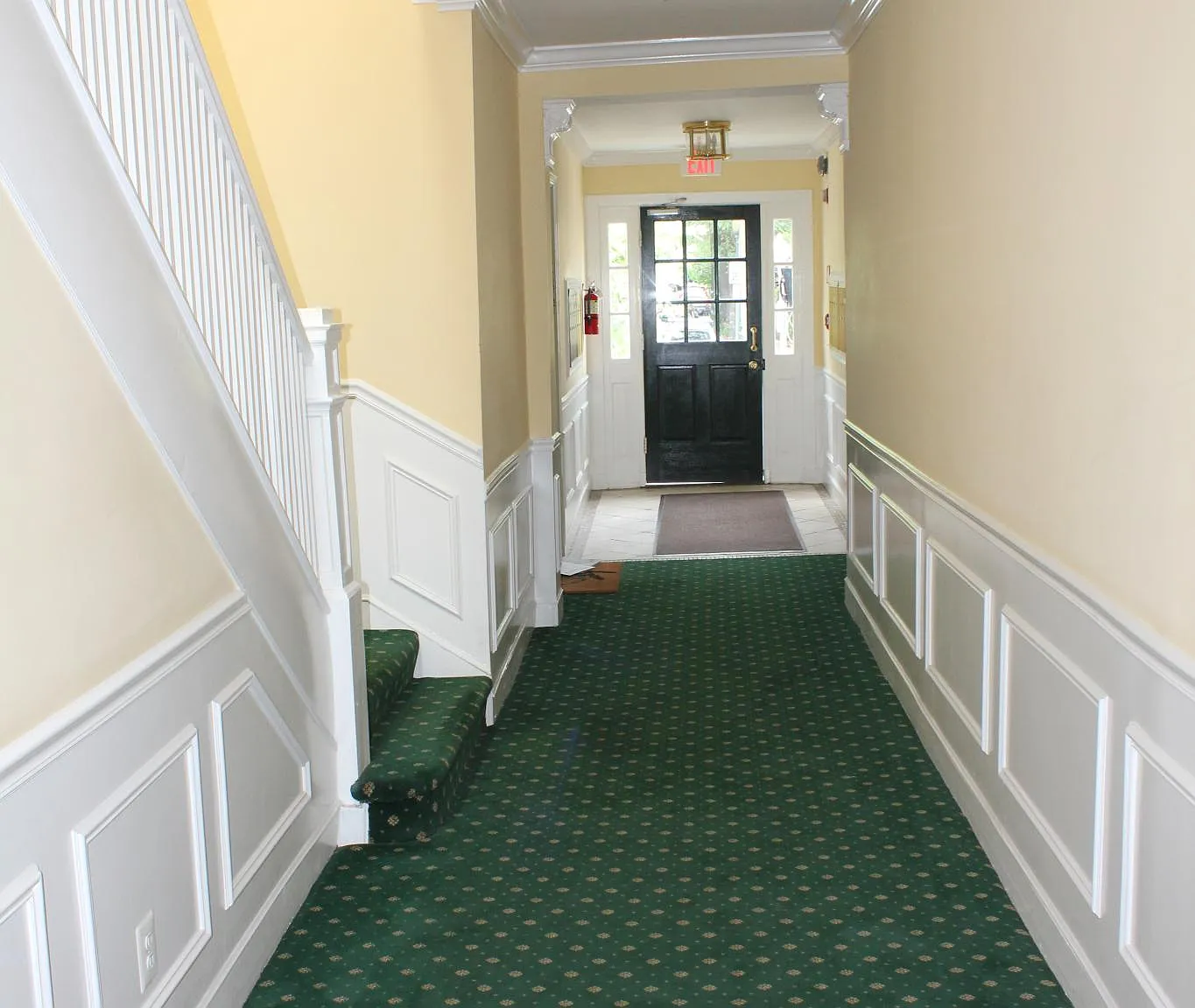 1 bed, 472 sqft, $2,190 — Photo 2