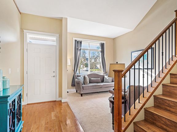 3rd image of 21769 95b Ave