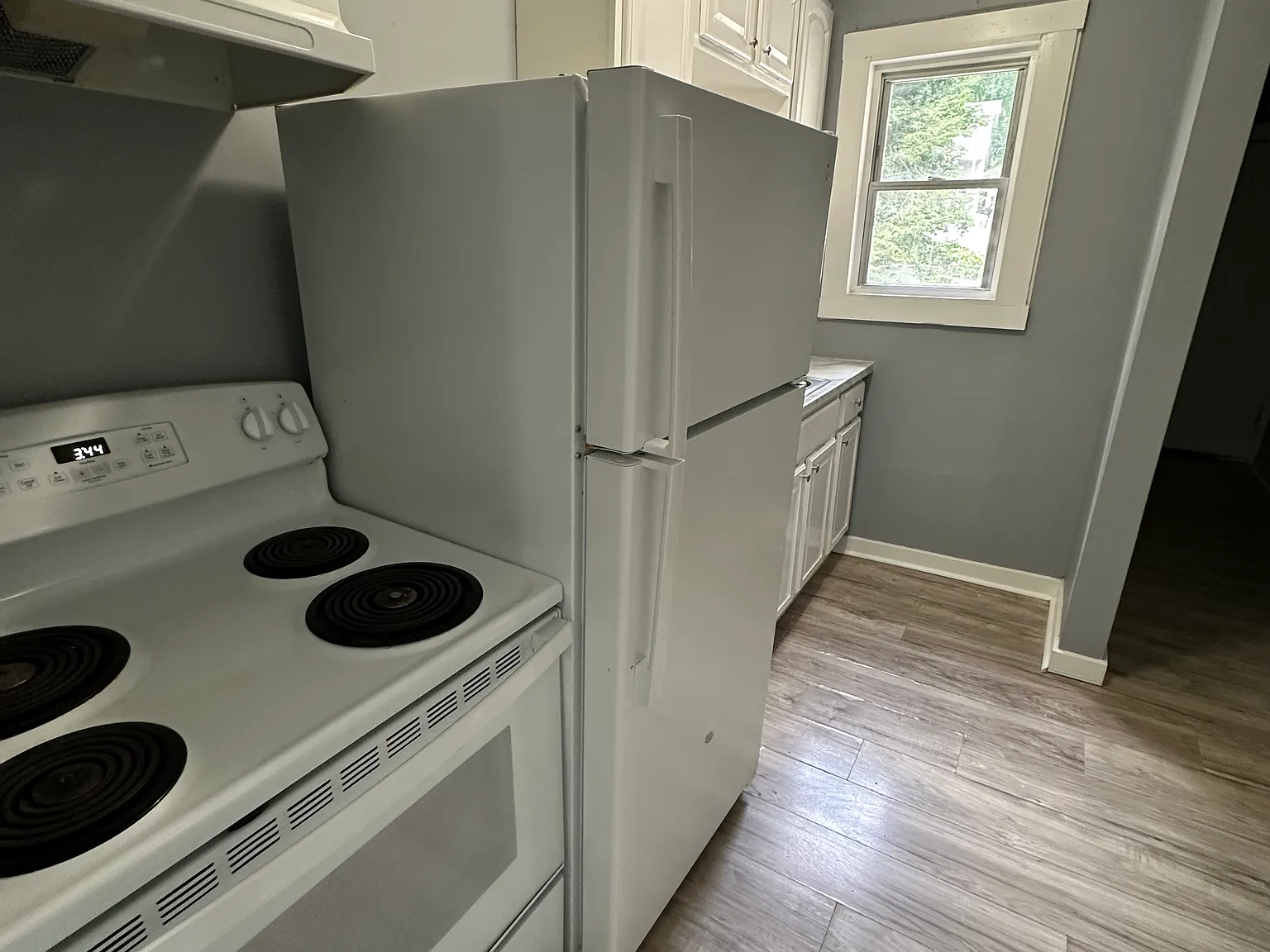 3 bed, 1200 sqft, $1,349 — Photo 4