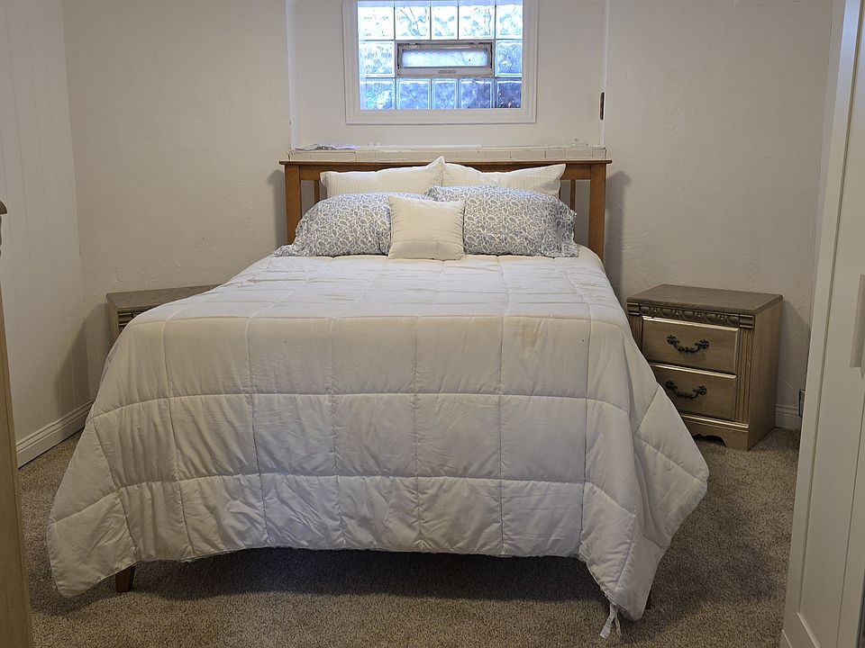 1st image of 1137 Park Ave