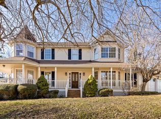 12417 Creek Hollow Ln, Soddy Daisy, TN 37379