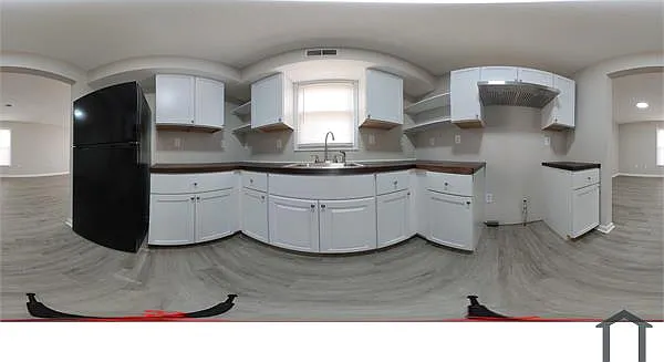 1904 W Madison St — Photo 18