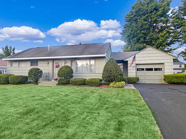 8100 Buena Vista Dr, Rome, NY 13440