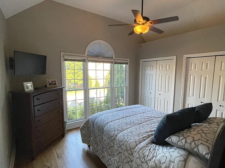 413 Loudon Pl — Photo 15