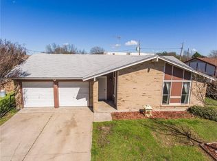 6216 Skylark Ln, Watauga, TX 76148
