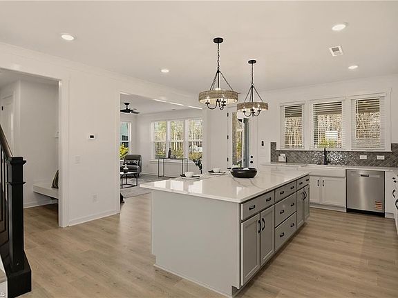 7th image of this home