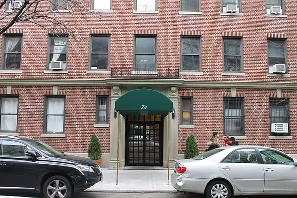 Rented by Solil Management | media 4