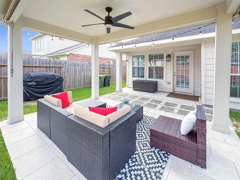 2516 Spring Landing Dr — Photo 25