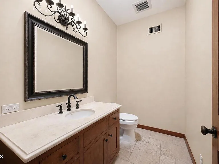 1925 Tondolea Ln — Photo 18