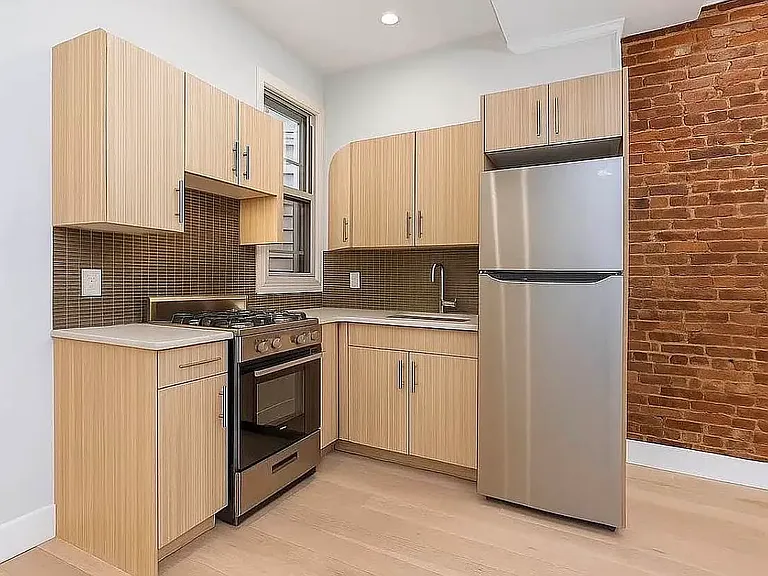 209 Malcolm X Blvd #1L — Photo 7