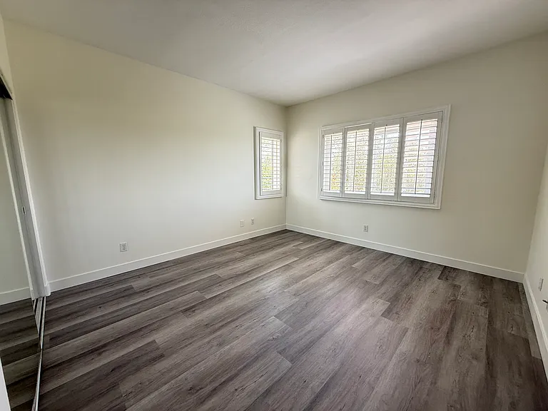 401 Hickoryhill Dr — Photo 24