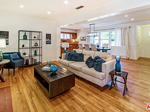 5th image of 6015 Ventura Canyon Ave