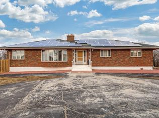 6 Lapierre St, Worcester, MA 01604