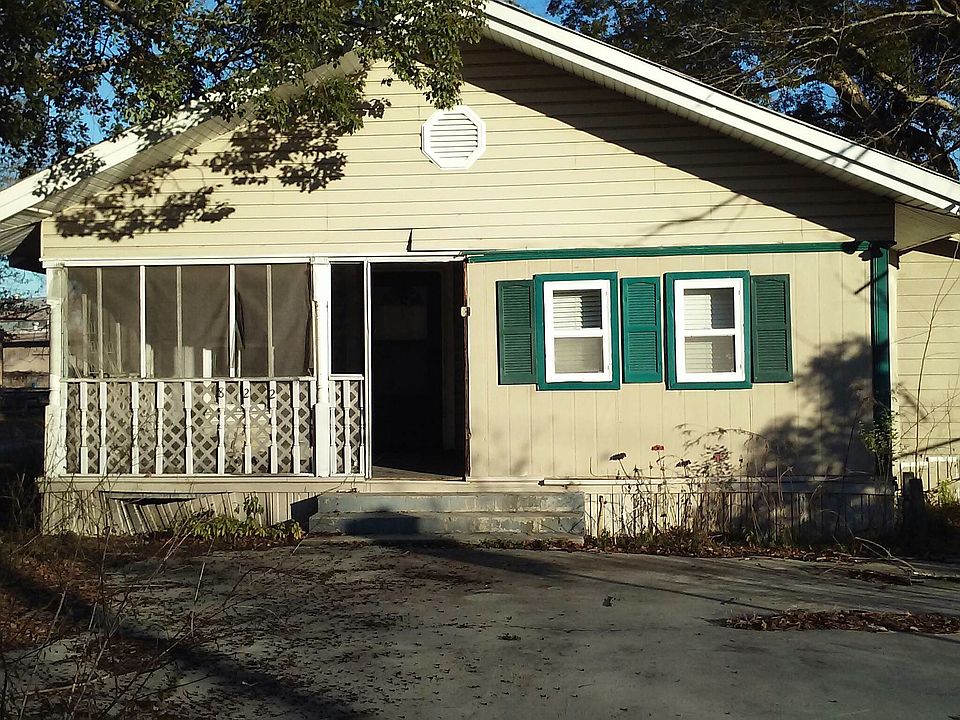 822 Waller St, Waycross, GA 31501 Zillow