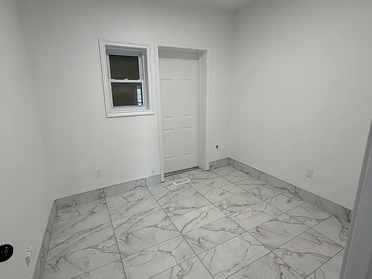 85 Wilson St #3 — Photo 12