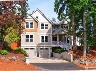 1808 104th Ave SE, Bellevue, WA 98004
