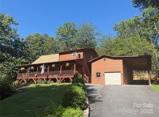 397 Goldfinch Ln, Murphy, NC 28906