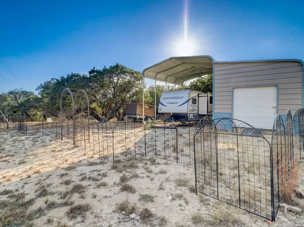 1109 Lakeshore Ln LOT 11-13, Bandera, TX 78003
