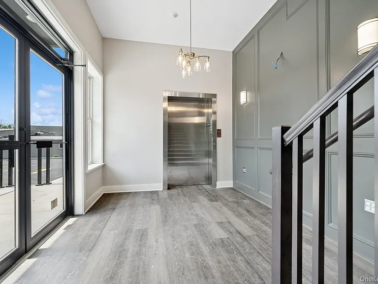 153 Greenwich Ave #201 — Photo 30