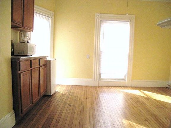 living area / kitchen