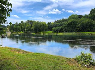 24 Spring Lake Dr, Mammoth Spring, AR 72554