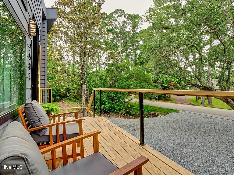 7503 Anaca Point Rd — Photo 6