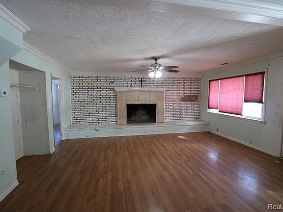 4th image of 6191 Falkenbury Rd