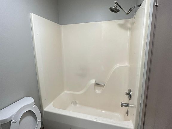 2nd image of 141 East Ave