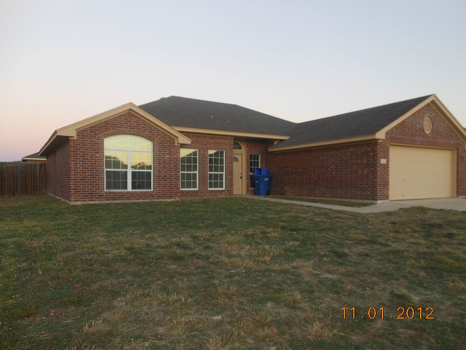 1st image of 2405 Jake Dr