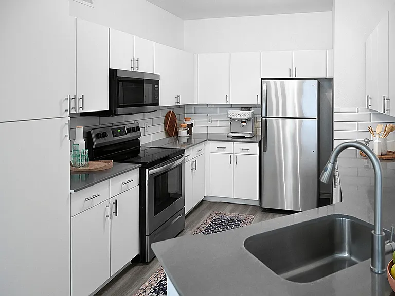 3x2 1370 sqft C1 - Kitchen
