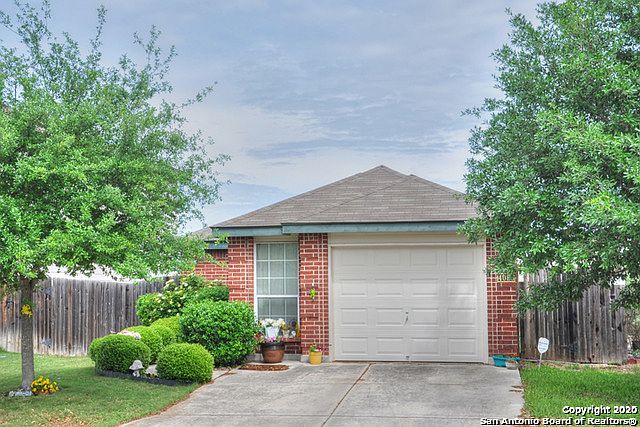 1st image of 4028 Desert Cir