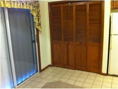 1st image of 805 Willow Creek Ln