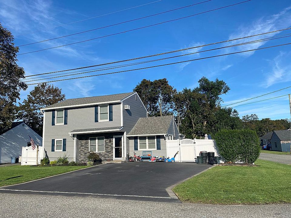 1st image of 43 Louis Ave