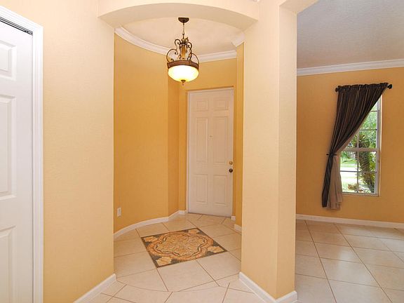 4th image of 4334 Canby Dr