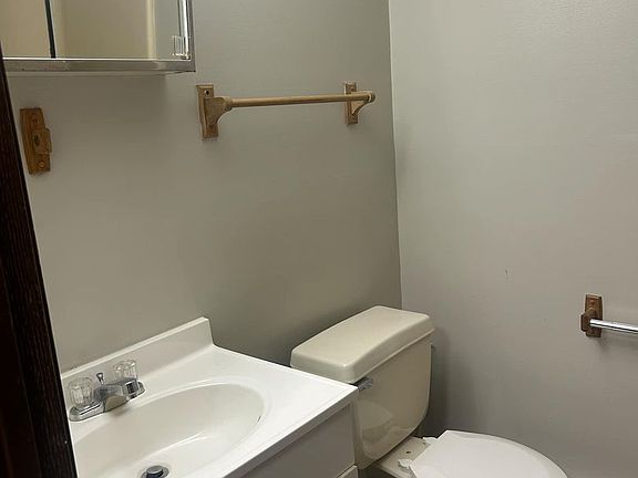 5th image of 26 Paul St #26B