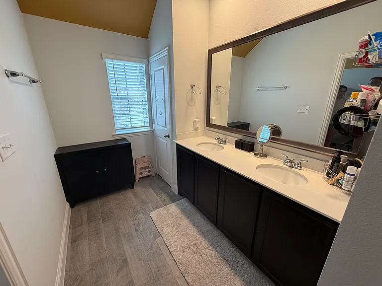 5581 Crosby Dr — Photo 13