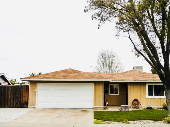 2101 Milford Ln, Modesto, CA 95355