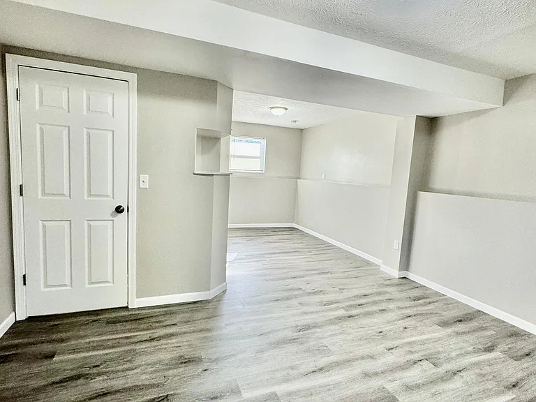 1542 E Meadowbrook Dr — Photo 38