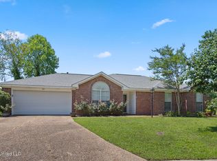 1013 Brashears Point, Ridgeland, MS 39157
