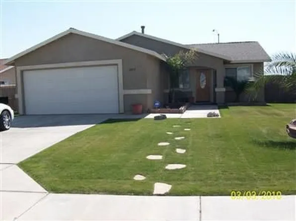 1092 Jones St, Brawley, CA 92227